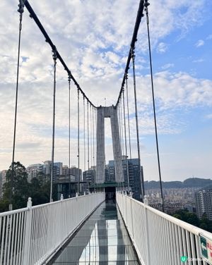 ✨✨東莞龍鳳山莊3 D玻璃鵲橋✨✨