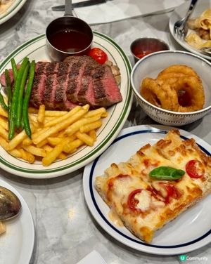 啟德原來唔係美食沙漠🤣望住人跑🏃‍♂️食扒超值