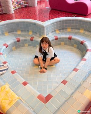 油街實現新展《左旋們浴場》