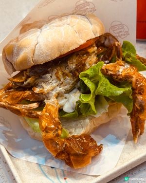 蟹黃爆滿軟殼蟹包🦀🤤