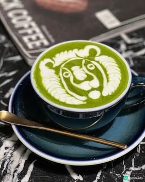 旺角充滿神秘感嘅Cafe