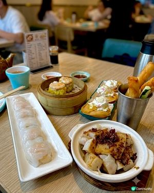 🙋♀️香港都食到巨大蝦餃燒賣皇🤩