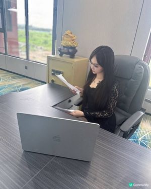 拿自己打窩咯~