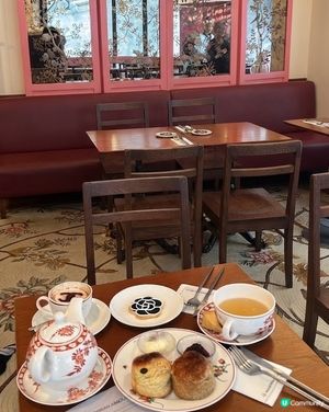 Chanel Cafe Mademoiselle 限定店
