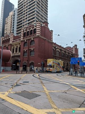 西港城是香港特色非遺,十分喜歡這裡,古典與现代交融,是一非凡