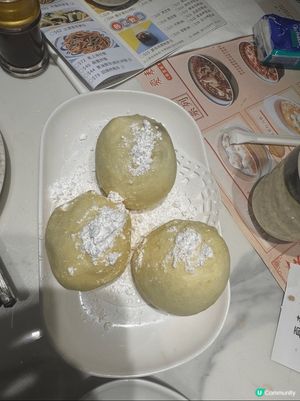 夏麵館@新都城商場，上海菜必食小籠包，高力豆沙，拼盤有木耳、