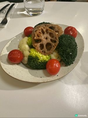 因為啟德體育園開幕
所以都嚟啟德行下同朝聖下
Airsi