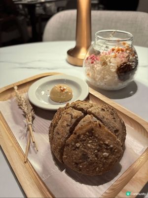 周年慶！六道菜超正！😋