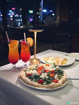 180度維港夜景意大利菜！石窯爐烤手拉薄餅🍕