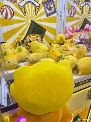 夾公仔夾到癲！🤩 帶埋摯愛去吸公仔！