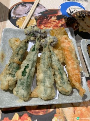 和朋友擦餐勁的日式放題，雖然短短2小時，但食到飽飽，飲品都多