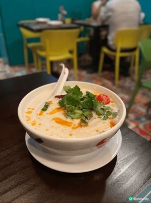 泰誇張 
地址: 西環德輔道西390A號地舖
最近同朋友