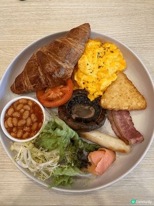 觀塘 Ask cafe, 好豐富既全日早餐，份量大大份，炒蛋