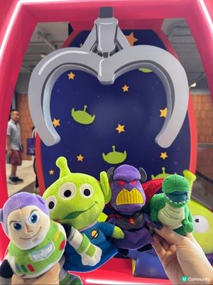 新城市廣場反斗奇兵展覽📸！一家大細去晒🥳