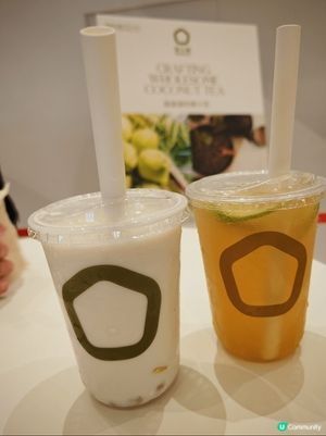 我會推介愉景新城最新開嘅茶大椰, 椰子飲品水, 好多款式, 
