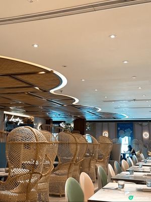 泰式午餐打卡📸！港威商場粉紅夢幻之旅💖！