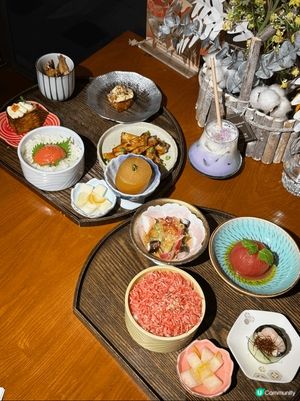 ✨ 自選多品料理（三至五品料理）✨
地點: 婆婆珈琲屋 
