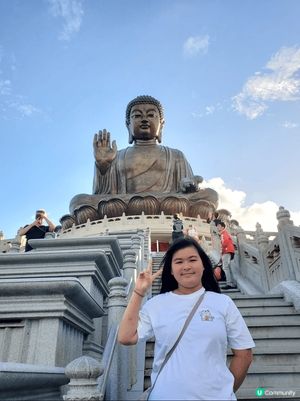 這個地方是昂坪360，我推介原因是因為天壇大佛可以近距離欣賞