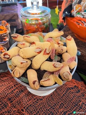 生日去左食Buffet 撞正萬聖節主題。
可以一次過慶祝生日