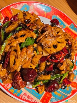 【🪭不二江湖菜｜🤗親民酸辣川菜享受】
江湖菜是起源於80