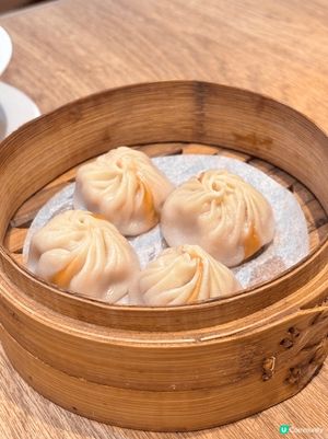 「上海嫲嫲鮑魚鮮味二人套餐」真係一上枱就覺得好高級，成套都係