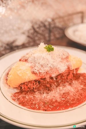 昭和復古風🤤荃灣人氣蛋包飯
.
濃厚芝士肉醬蛋包飯
外面蛋
