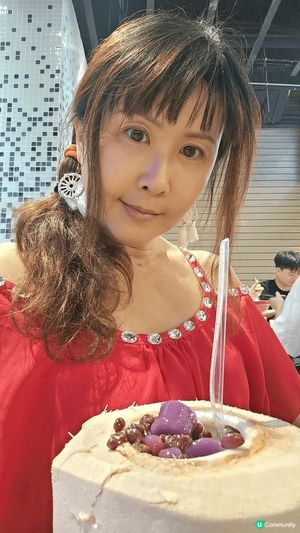 返深圳東門町吃喝玩樂, 阿仔玩高卡車, 佢話都幾好玩. 不過