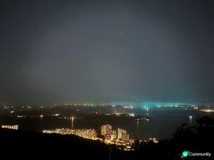 有揸車的話，晚上可以去凌霄閣睇下風景星星，早頭可以當行出，都