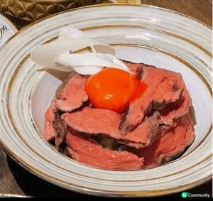 位於上環的“Relieve 稍息”，入到去很有懷舊氣色，店內