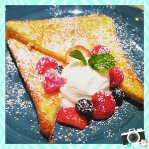 外脆內軟既雜莓法式吐司