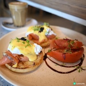 德福嘆早餐，松露炒蛋配比高包😋