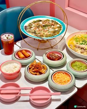 粉紅門面吸睛 👀 一人麻辣燙酸菜魚 😋