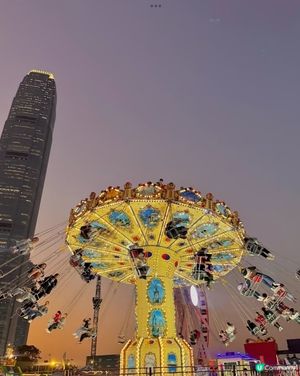 爽玩嘉年華！🎢🎡 心跳加速！🤩