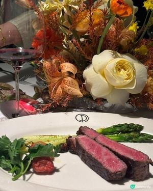 深圳必食牛扒🍷  
深圳灣邊優雅餐廳，牛排紅酒品鑒會！🤤