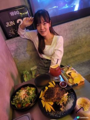 旺角粉紅餐廳 🎂 1890 自訂甜品圖案！