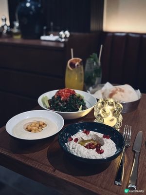 中環新開優雅風黎巴嫩菜！🤤 必試鷹嘴豆蓉口袋餅､炭爐烤肉！🥩