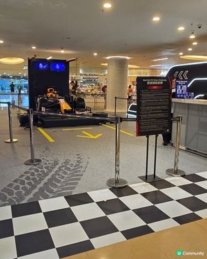 Race to Glory + Red Bull 