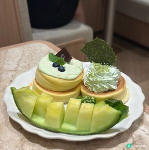PHI經常推出期間限定嘅梳乎厘pancake,今個夏天以蜜瓜