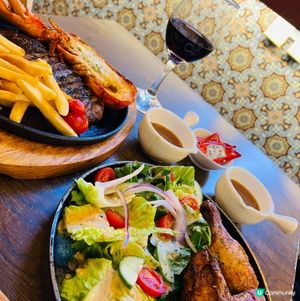 香港北角菲律賓🇵🇭美食——sticks and fire 