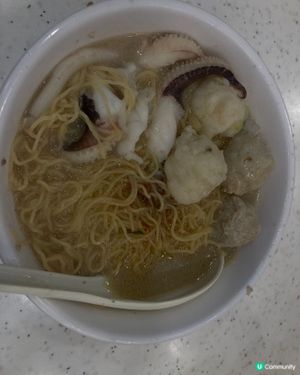 好味墨魚丸，必食。

去新酒店staycation 打卡美食