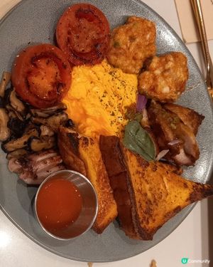 泰式全日早餐。阿閑泰