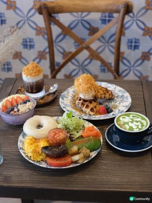 元朗藍白磚歐陸風 café,令人無法抗拒的甜品!

Crof