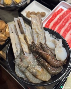 鍋霸火鍋放題！勁多肉任你食😋！