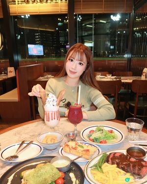 啟德餐廳嘆美食！落地玻璃勁chill 🤩