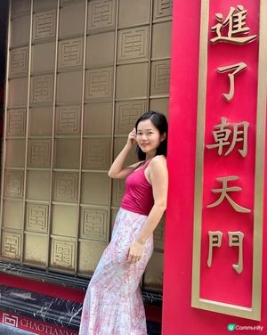 中環蘭桂坊有間正宗重慶火鍋 × 地道江湖菜系❤️
門口已是打