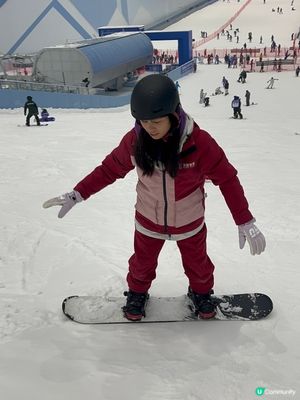 華發冰雪熱雪奇蹟
深圳新開滑雪場🎿⛷️

雖然位置唔就腳
