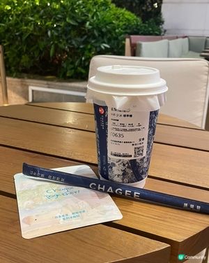 霸王茶姬新品

鳳梨沙冰🍦清爽解渴！真香！