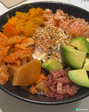 煙燻三文魚牛油果丼🍣🥑 $118✨