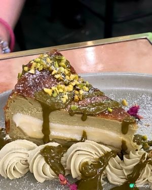 旺角開心果巴斯克芝士蛋糕🍰🧀✨