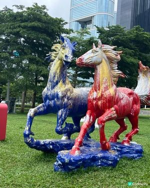 添馬公園駿馬藝術奔騰🐎✨